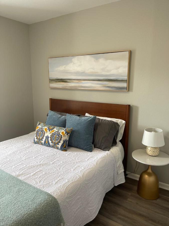 The Deannie Apt #6 - Simple And Homey 2Bd W/ Wifi Hamilton Kültér fotó