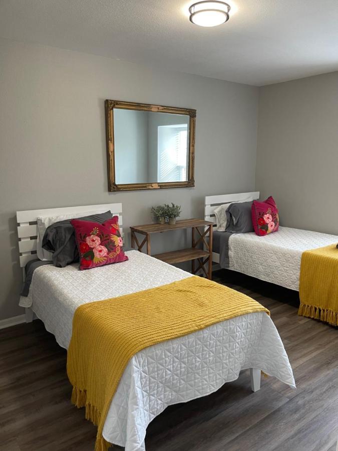 The Deannie Apt #6 - Simple And Homey 2Bd W/ Wifi Hamilton Kültér fotó